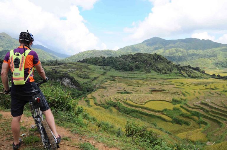 Vietnam_-_Mountain_Biking@